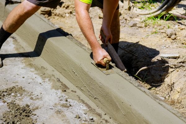 Curb Repair in Gallatin