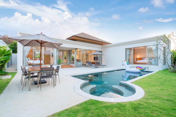 Pool Deck Repair in Gallatin