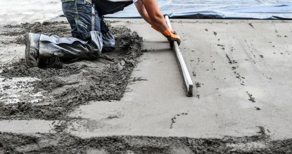 Cracked Driveway Repair in Gallatin