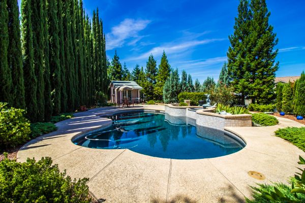 Pool Pavement Repair in Gallatin