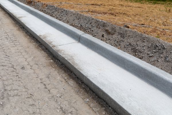 Concrete Curbing Repair in Gallatin