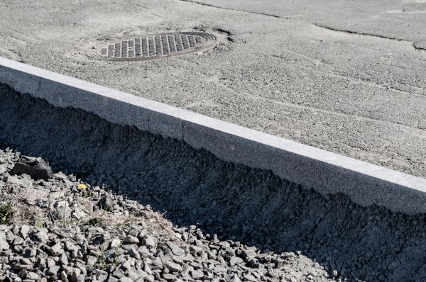 Sidewalk Curbing Repair in Gallatin